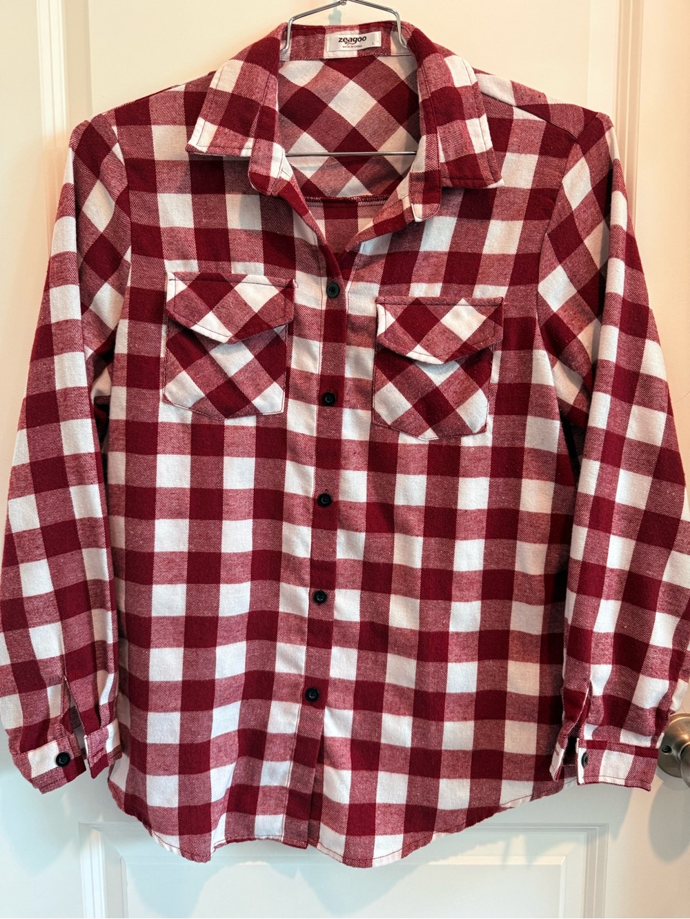 Women’s Red & White Plaid Button-Down Shirt - Classic Flannel Style